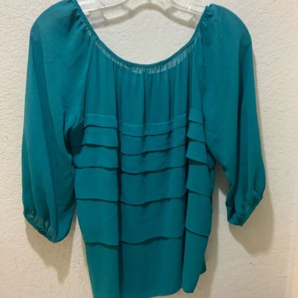 Studio M Womens Green Blouse Top Shirt New size Small - Picture 3 of 6